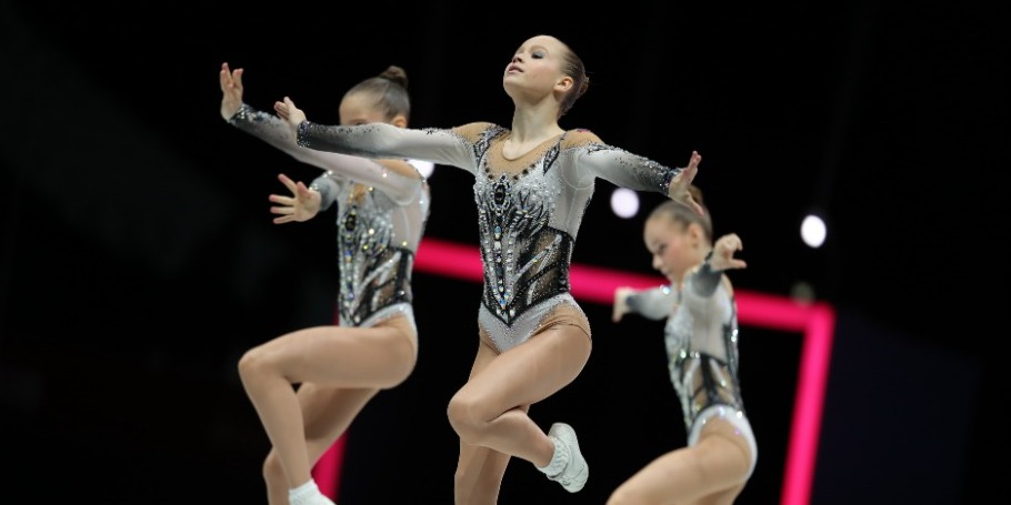 Aerobika gimnastikası üzrə 9-cu Dünya Yaş Qrupları Yarışları ilk günü (Foto)