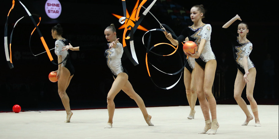 Azərbaycanın bədii gimnastika üzrə qrup hərəkətləri komandasının tarixi medalı