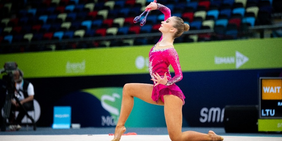 Bədii gimnastika üzrə Dünya kubokunun ikinci günü başa çatdı