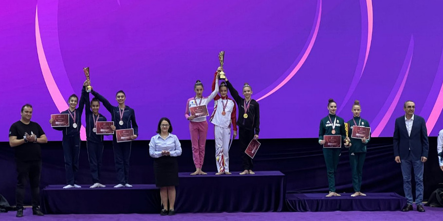 Medal joy from the Traditional Tournament