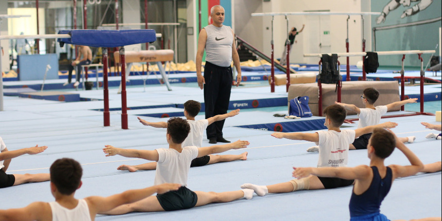Kişi idman gimnastikası üzrə təlim-məşqlərə start verilib