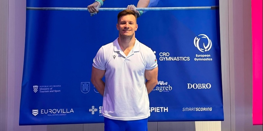 Nikita Simonov Avropa çempionatının finalında