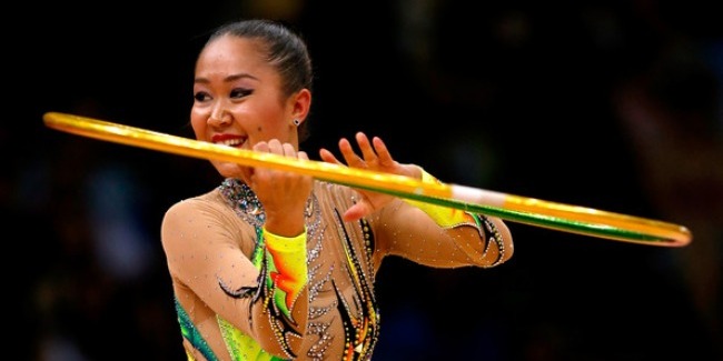ALIYA GARAYEVA’S SILVER HOOP