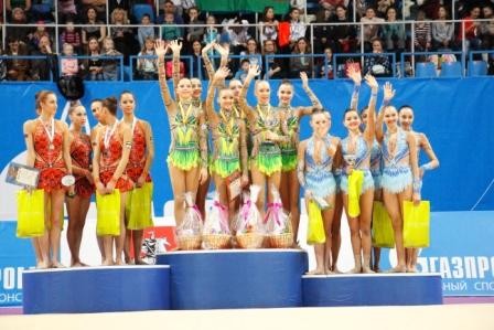 Azerbaijani gymnasts win gold and bronze medals in Moscow