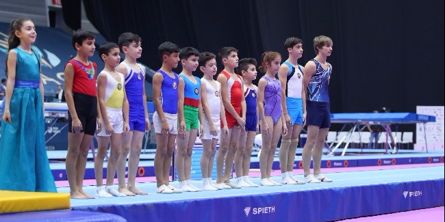 İki günlük gimnastika yarışlarında qaliblər müəyyənləşdi
