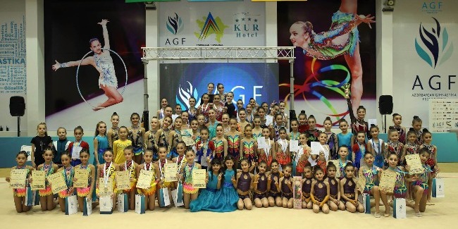 Мингячевир принял соревнования по художественной гимнастике