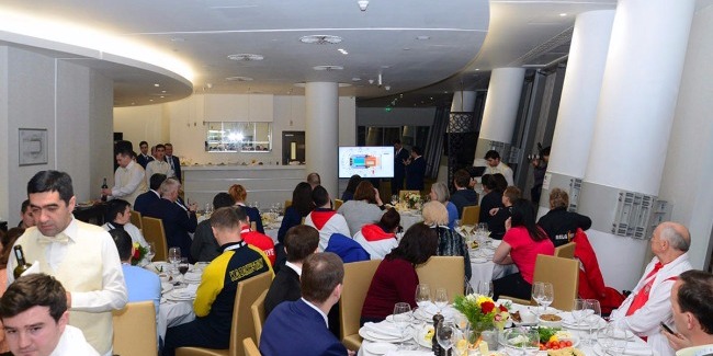 В Баку состоялась встреча глав и представителей делегаций, прибывших на Кубок мира по прыжкам на батуте 