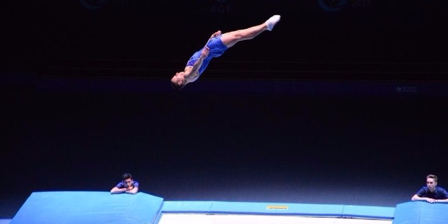 Азербайджанский гимнаст вышел в финал Кубка мира по прыжкам на батуте