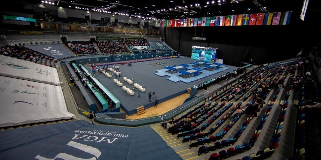 Батутисты из 27 стран, спортивные гимнасты из 48 стран готовятся к соревнованиям в Баку